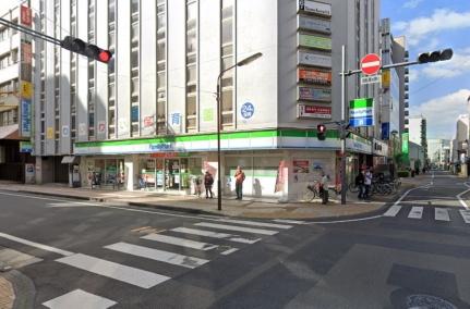 画像16:ファミリーマート中山下北店　(コンビニ)まで802m
