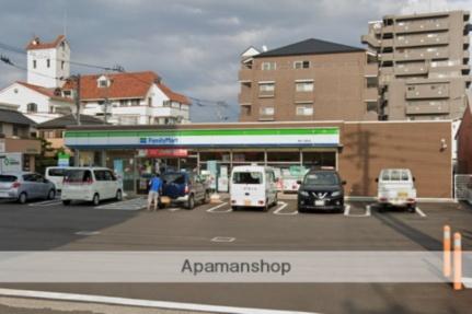 画像18:ファミリーマート高松三条町店(コンビニ)まで463m
